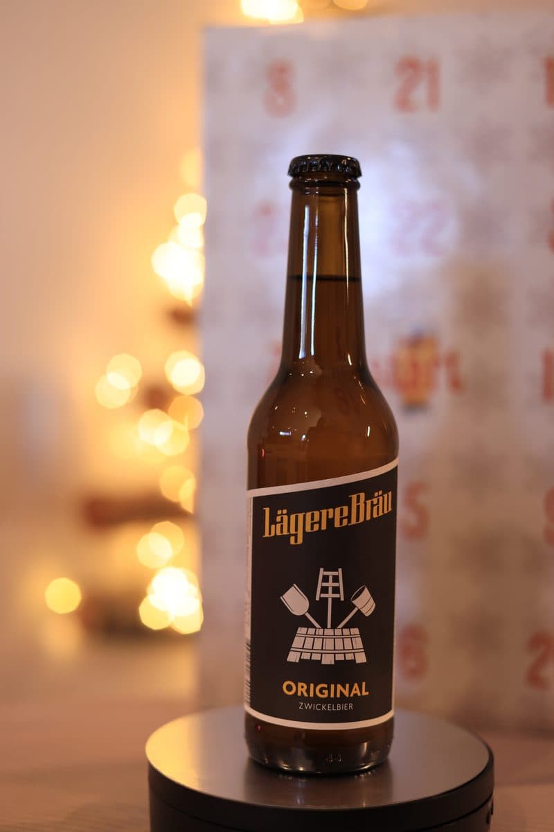 Original Zwickelbier, Lägere Bräu